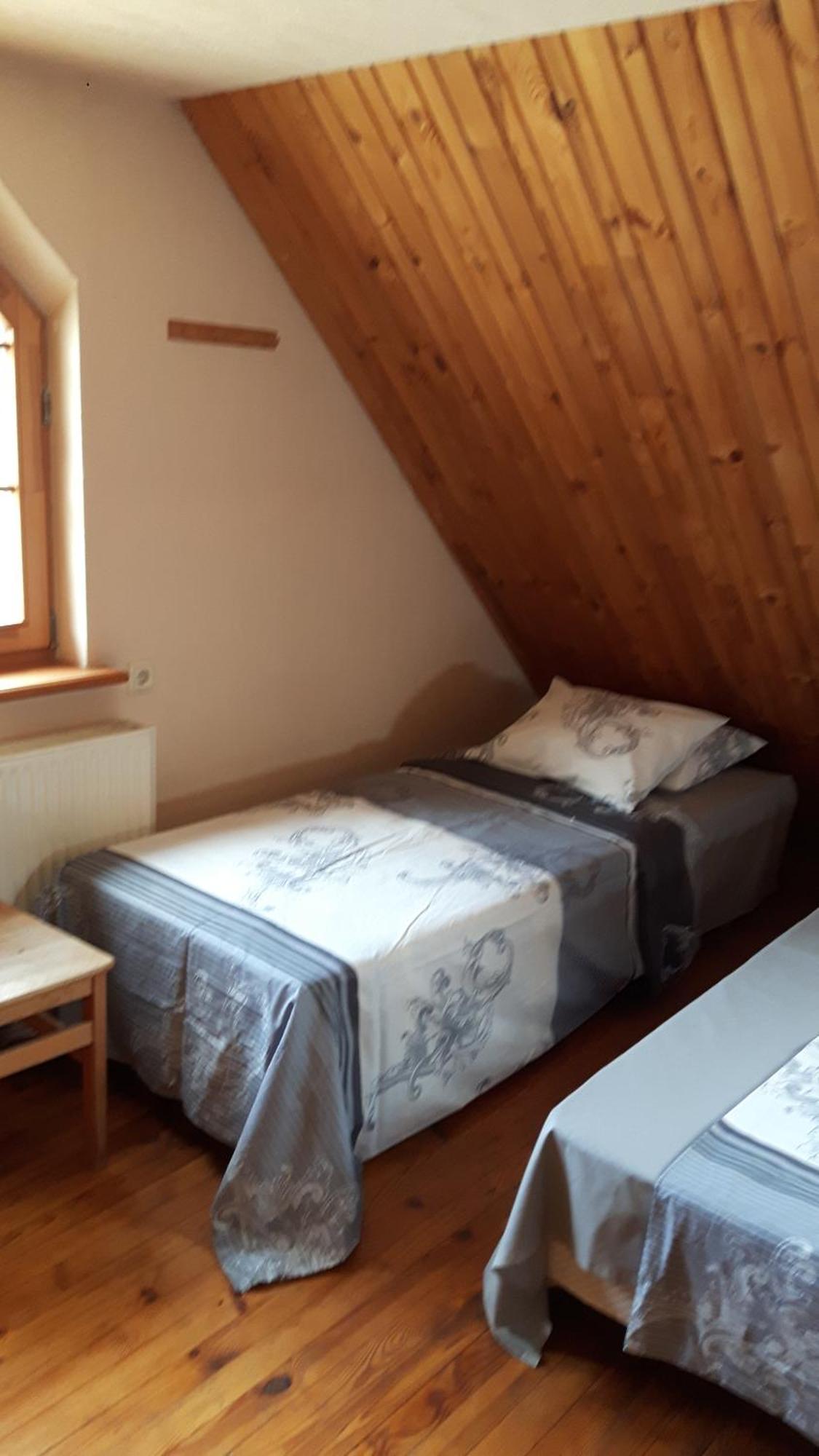 Jaun-Ievinas Hotel Rauna Buitenkant foto